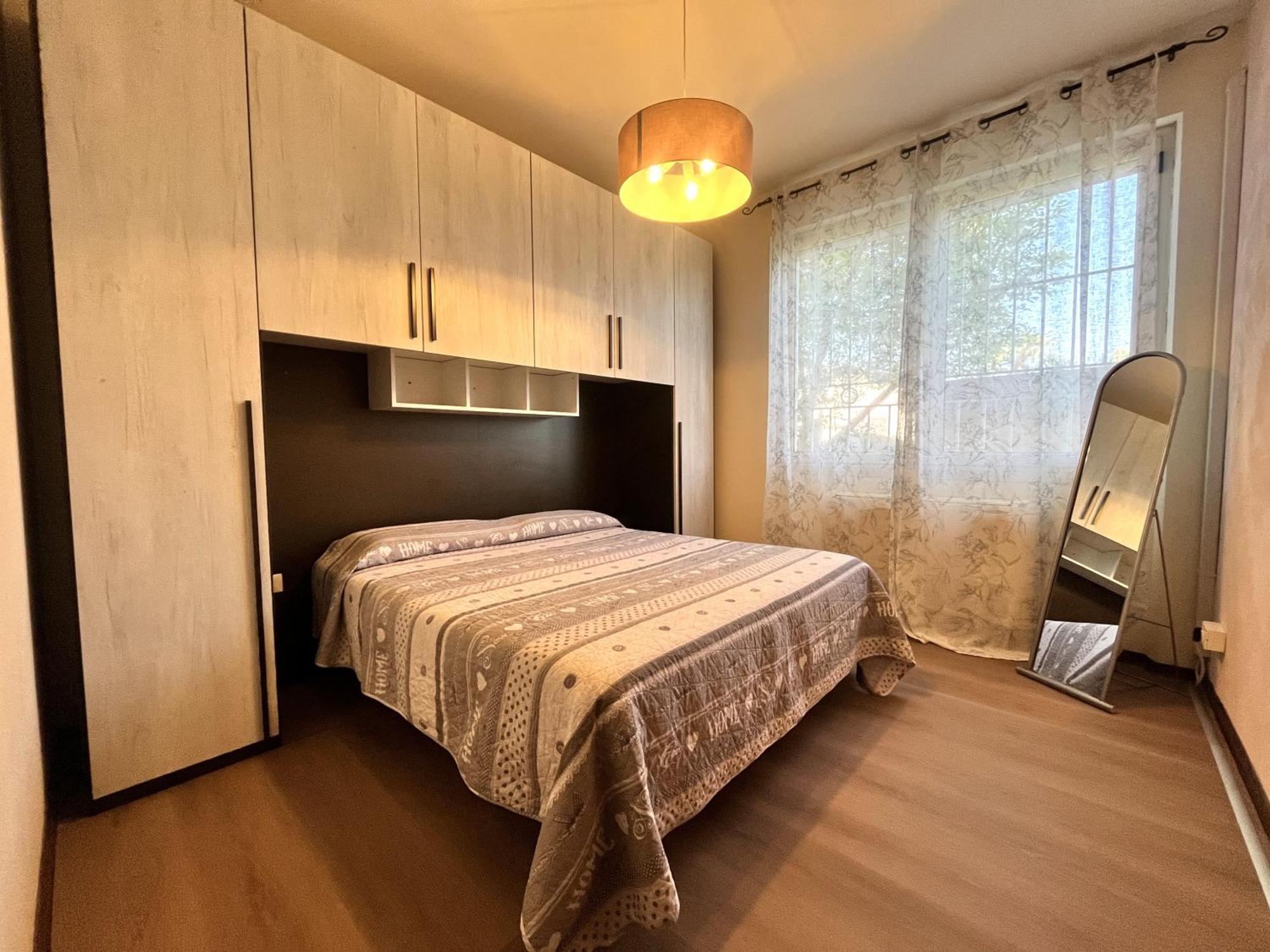 Casa Melania Lazise Apartment ภายนอก รูปภาพ
