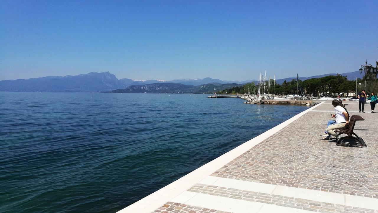 Casa Melania Lazise Apartment ภายนอก รูปภาพ